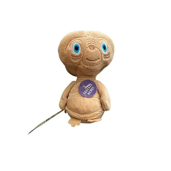Hallmark Itty Bittys E.T. Plush With Light Up Chest & Tags - Picture 2 of 3